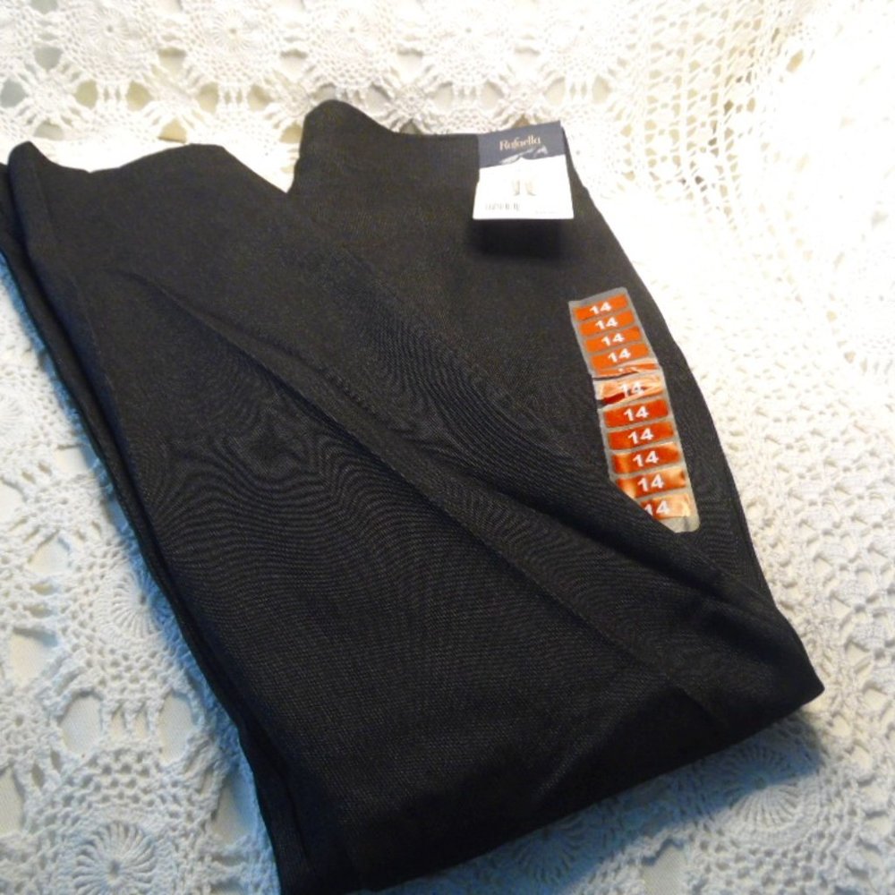 Pants women's 14(377bhjt) preowned NEW WITH TAGS smoke free odor free